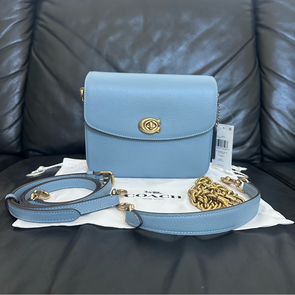 NWT Coach Cassie 19 bluebell